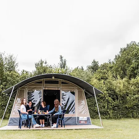 Tente de luxe Tent In Near Forest, Cleaning Included Nommern