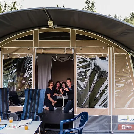 Tente de luxe Tent In Near Forest, Cleaning Included Nommern
